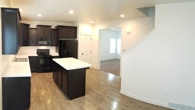 Building Photo - 13369 S Stone Hayes Ct