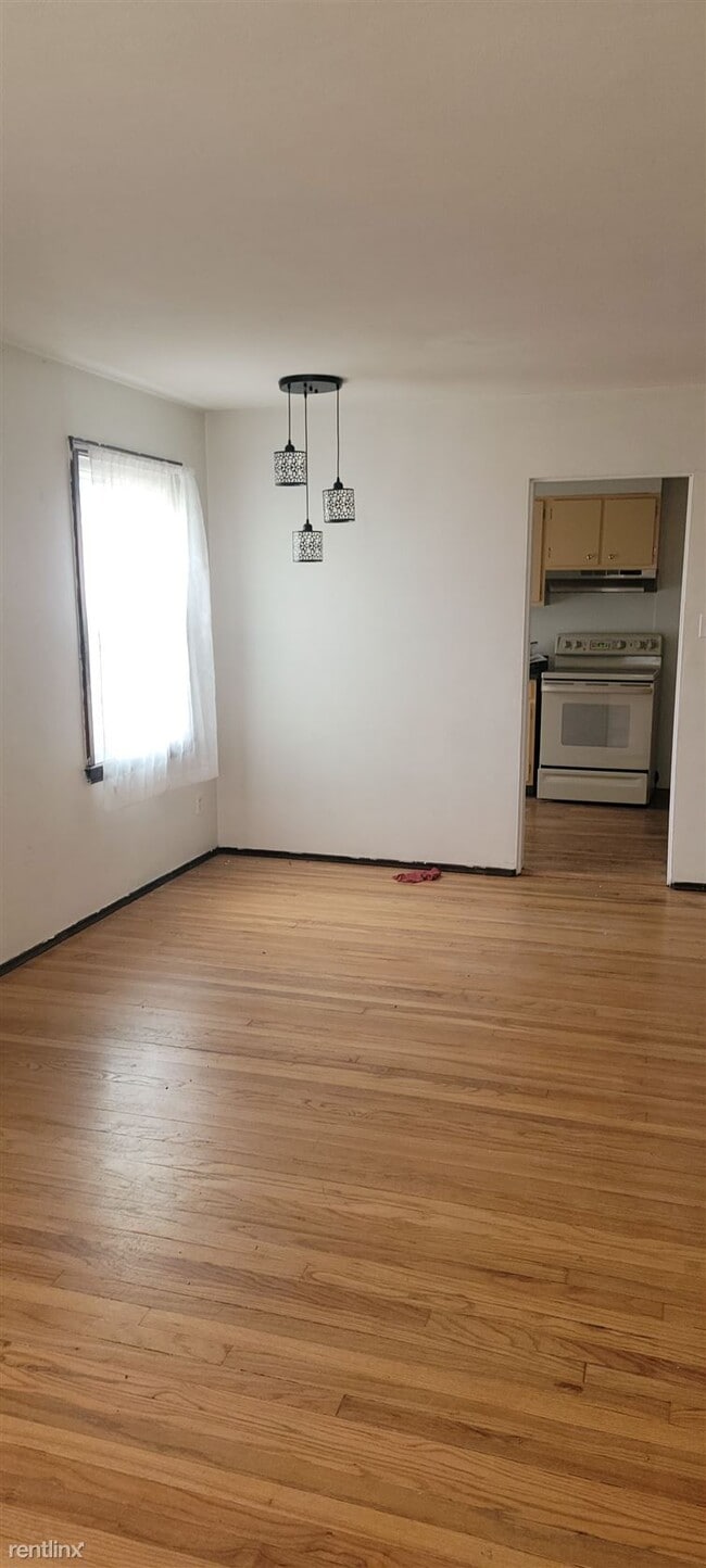 Building Photo - 2 br, 1 bath House - 4342 Garden Park Court