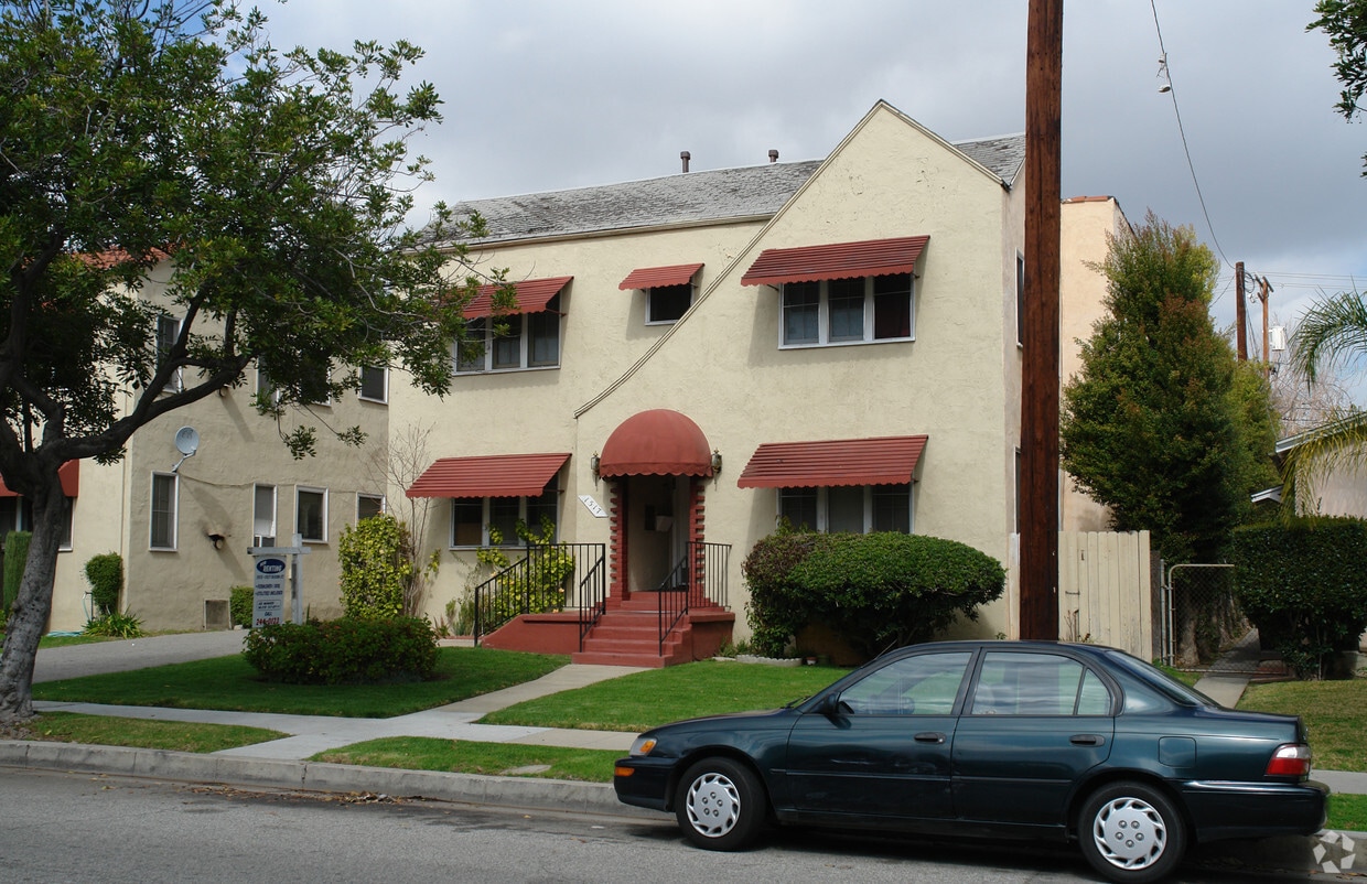 Building Photo - 1517 Dixon St