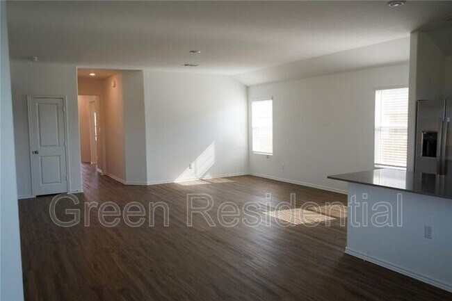 Foto del edificio - 5416 Bellissima Way