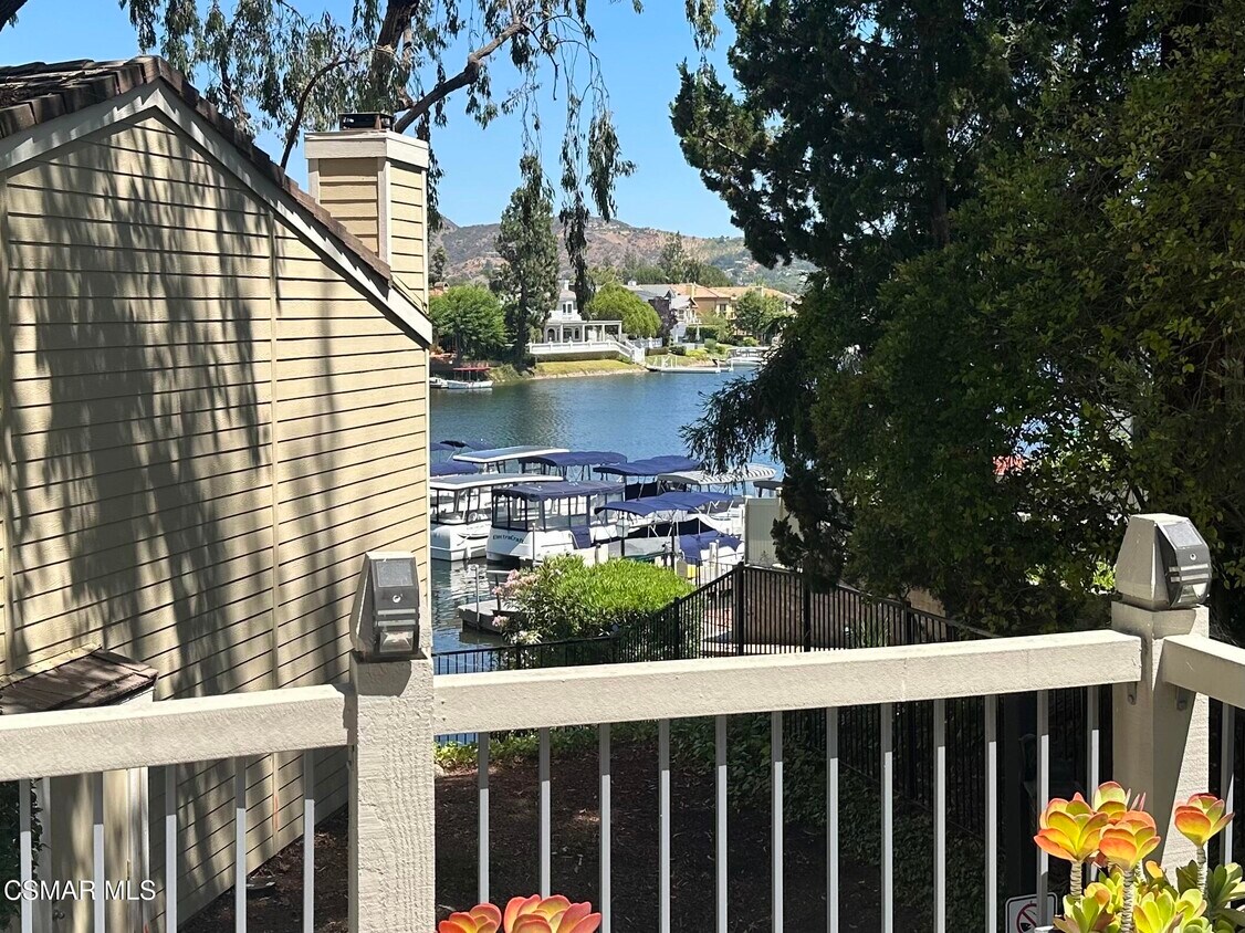 Foto principal - 1228 Westlake Blvd