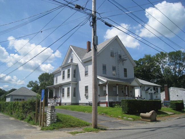 Outside - 36 Briggs St