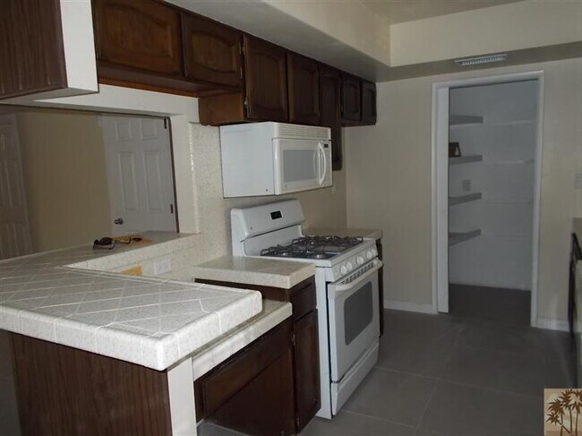 Foto del edificio - 12478 Redbud Rd