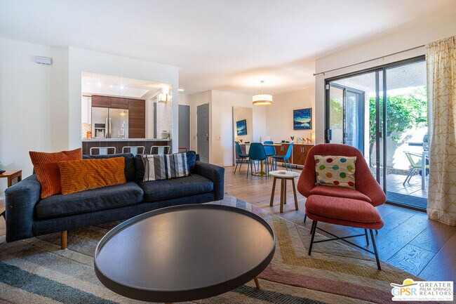 Foto del edificio - 2094 Normandy Ct