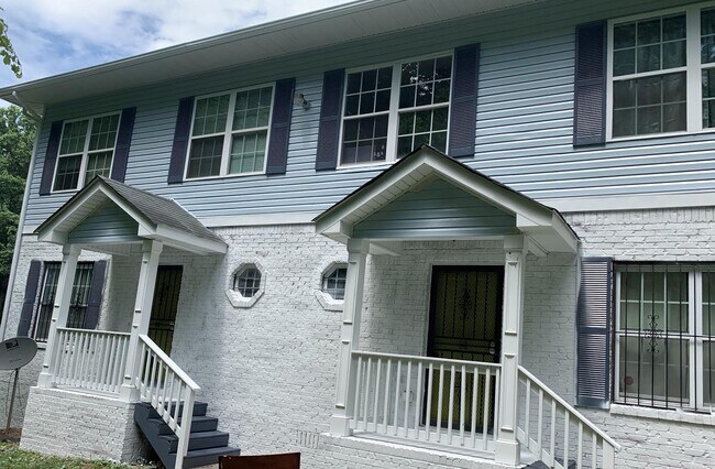 Foto del edificio - 2456 Spring St NW