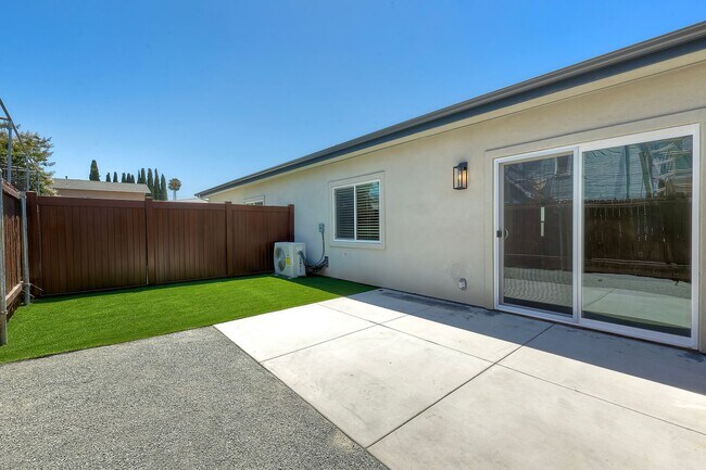 Building Photo - 6838 Tower St