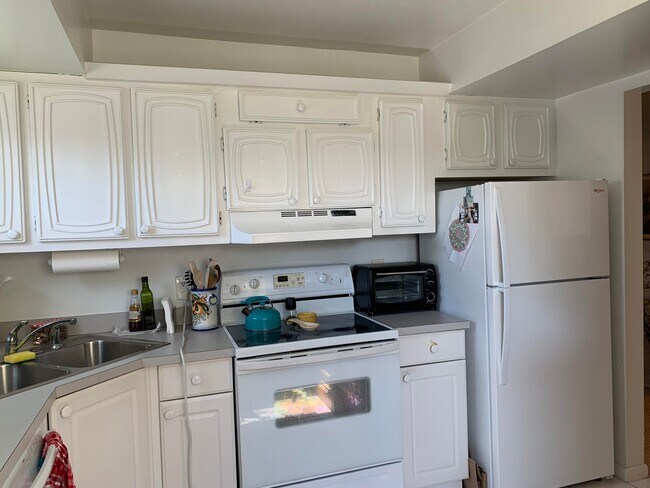 Foto del edificio - 3 Colonial Club Dr