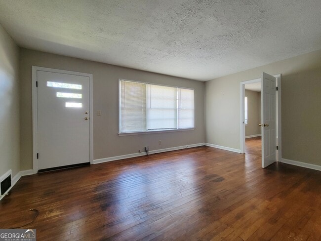 Foto del edificio - 312 GA Hwy 211