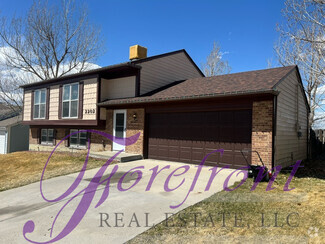 Building Photo - 2202 S Fairdale Ave