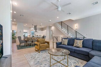 Building Photo - 3737 Bienville Ave