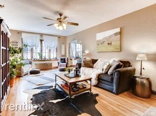 Foto principal - 1050 N Washington St