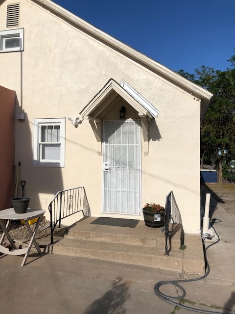 Foto del edificio - 1227 Egan Ave