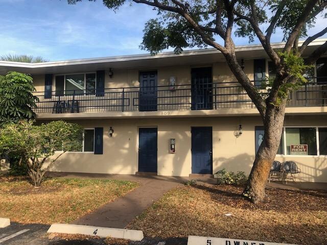 Building Photo - 812 Lighthouse Dr