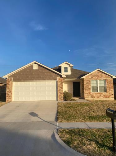 BEAUTIFUL HOMES FOR RENT... . - BEAUTIFUL HOMES FOR RENT...   .