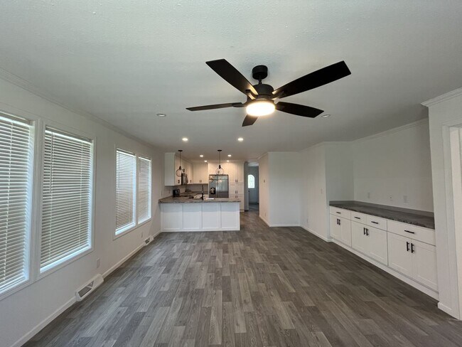 Foto del edificio - 5049 W Sawgrass Dr