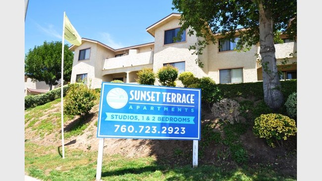 Sunset Terrace Apartments photo'