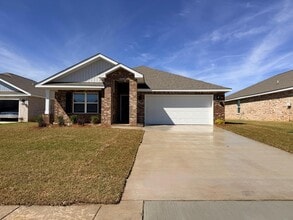 Building Photo - 10414 Lowell St E