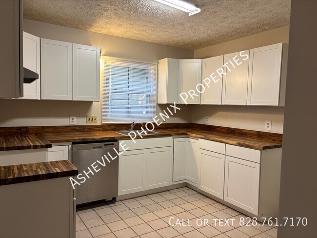 Foto del edificio - 8 Mountain View Rd