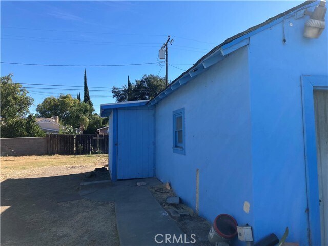 Building Photo - 2823 N Crescent Ave