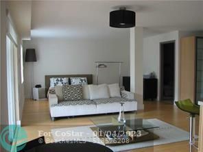 Foto del edificio - 2201 Brickell Ave