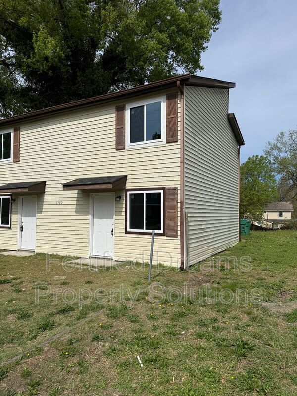 Foto del edificio - 1102 Campbell St