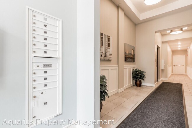 Building Photo - 2 br, 2 bath House - 185 Fore Street Unit ...
