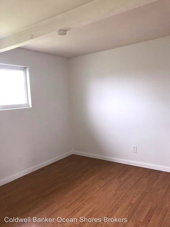 Building Photo - 153 Barnacle Ave NW