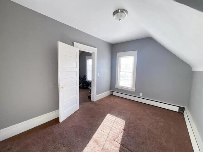 Foto del edificio - 1811 Jackson St NE
