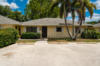 Building Photo - 1253 White Pine Dr