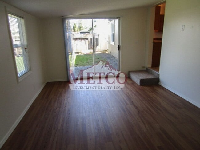 Foto del edificio - Charming 3 bedroom home in Cottage Grove