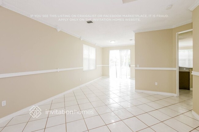 Building Photo - 669 NW 151st Ave