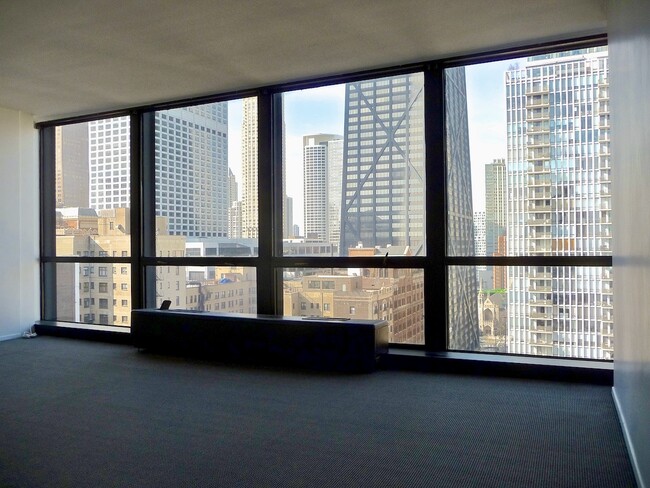 Foto del edificio - 900 N Lake Shore Dr