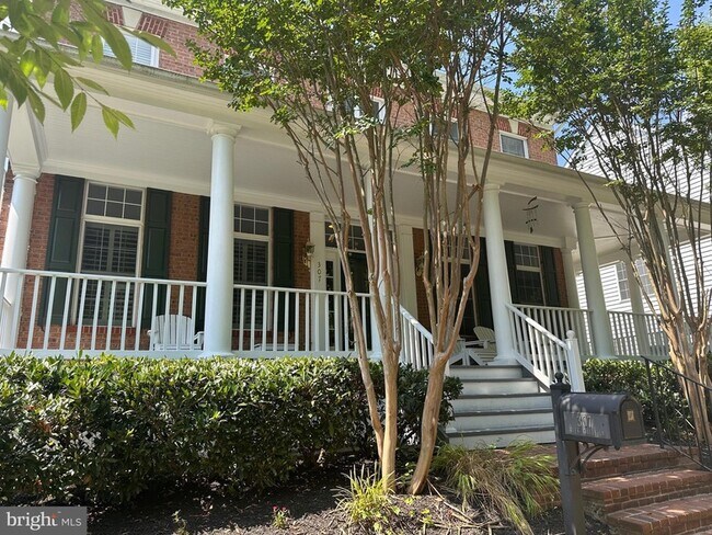 Foto del edificio - 307 Creek Valley Ln