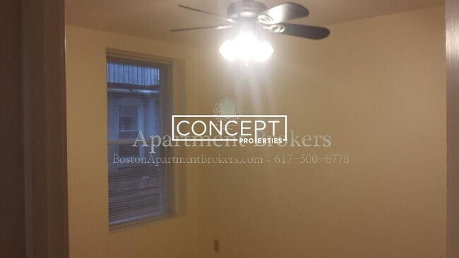 Foto del edificio - 220 Hanover St