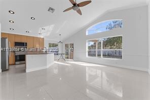 Foto del edificio - 14318 NW 15th St