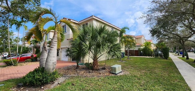 Building Photo - 3541 SW 170th Ave