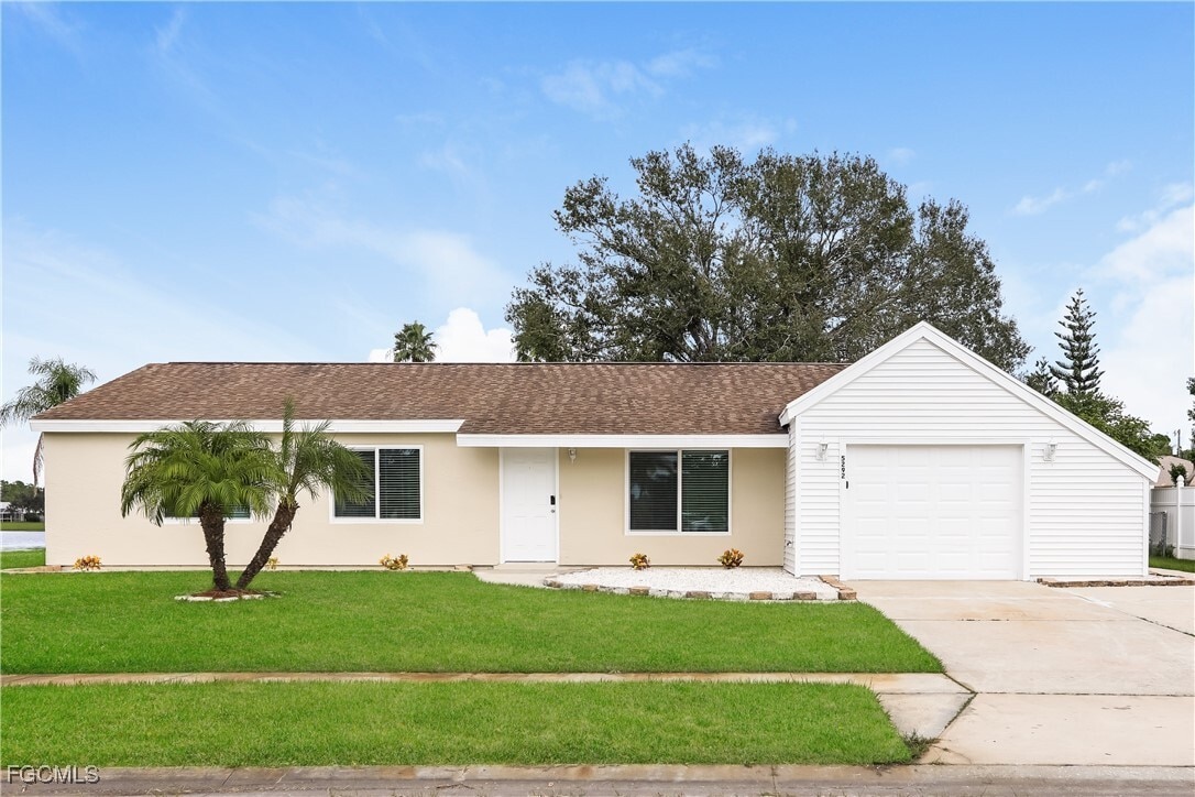 Foto principal - 5292 Trekell St