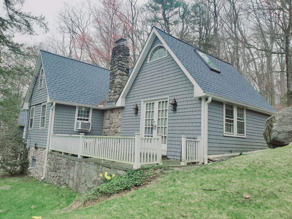 Primary Photo - 2195 Long Ridge Rd