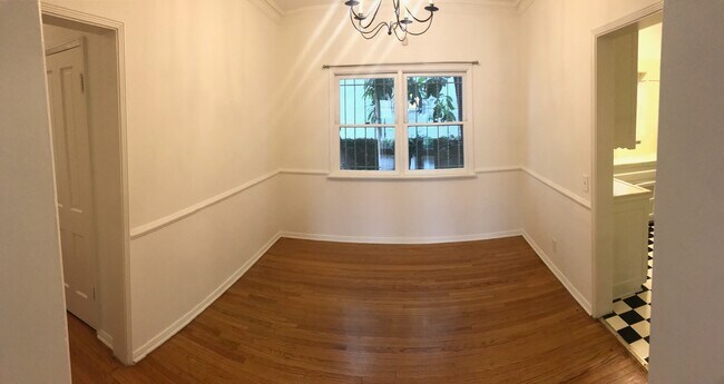 Dining room - 7924 Rosewood Ave