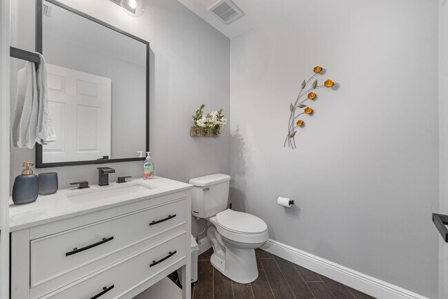 Foto del edificio - 11771 St Andrews Place