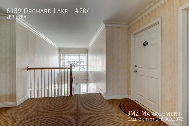 Building Photo - Wonderful West Bloomfield Condo