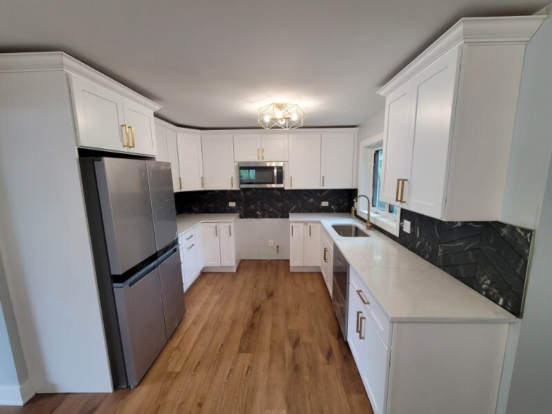 W. W 54th Pl, LAGRANGE HLDS, IL 60525 House Rental in LAGRANGE HLDS