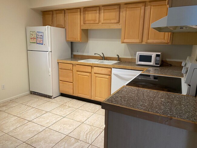Foto del edificio - 3Br/2Ba Condo in the Heart of Boulder