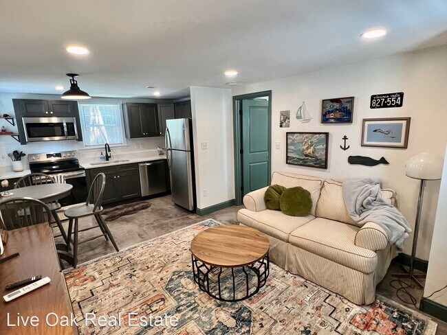 Building Photo - 1 br, 1 bath House - 2209 Arctic Avenue Apt 1