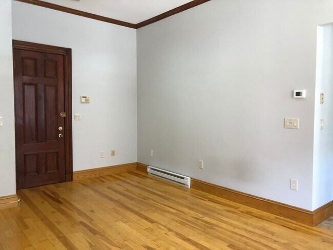 Foto del edificio - 389 Marlborough St