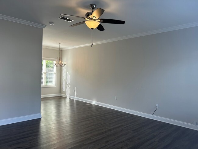 Building Photo - 308 Summercreek Cove