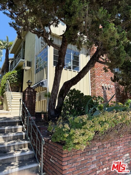 Building Photo - 4501 Finley Ave