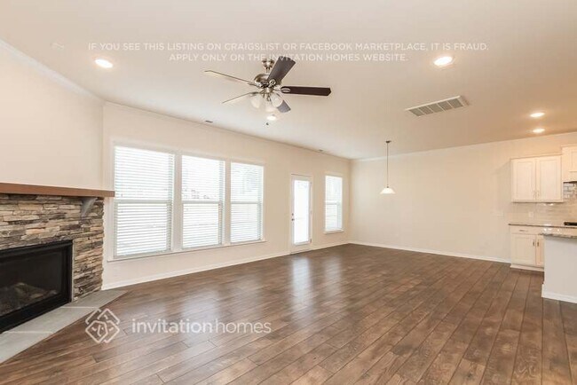 Building Photo - 12723 Heritage Vista Dr