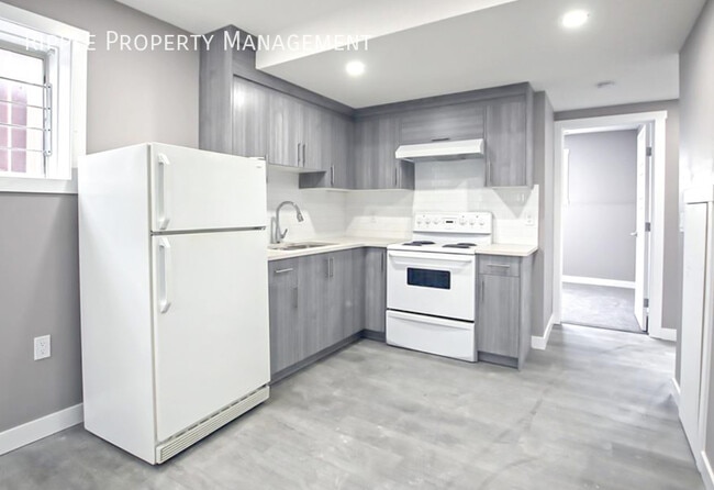 Building Photo - COZY 2-BED BASEMENT | MODERN COMFORT | MARTINDALE PARK