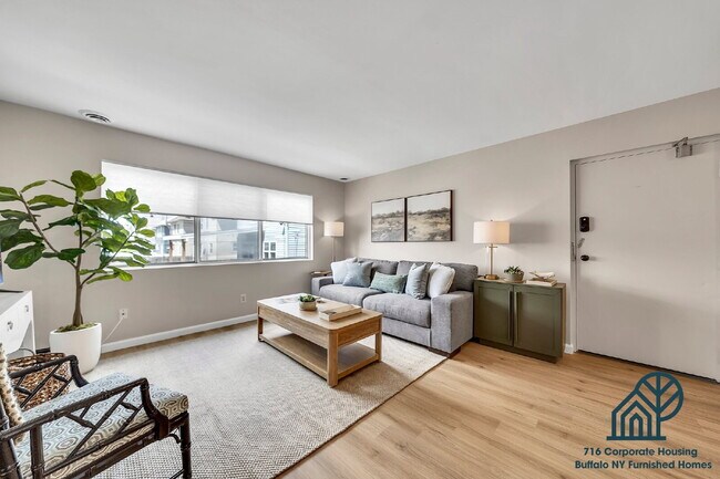 Foto del edificio - Furnished 2-Bedroom Apartment in Tonawanda